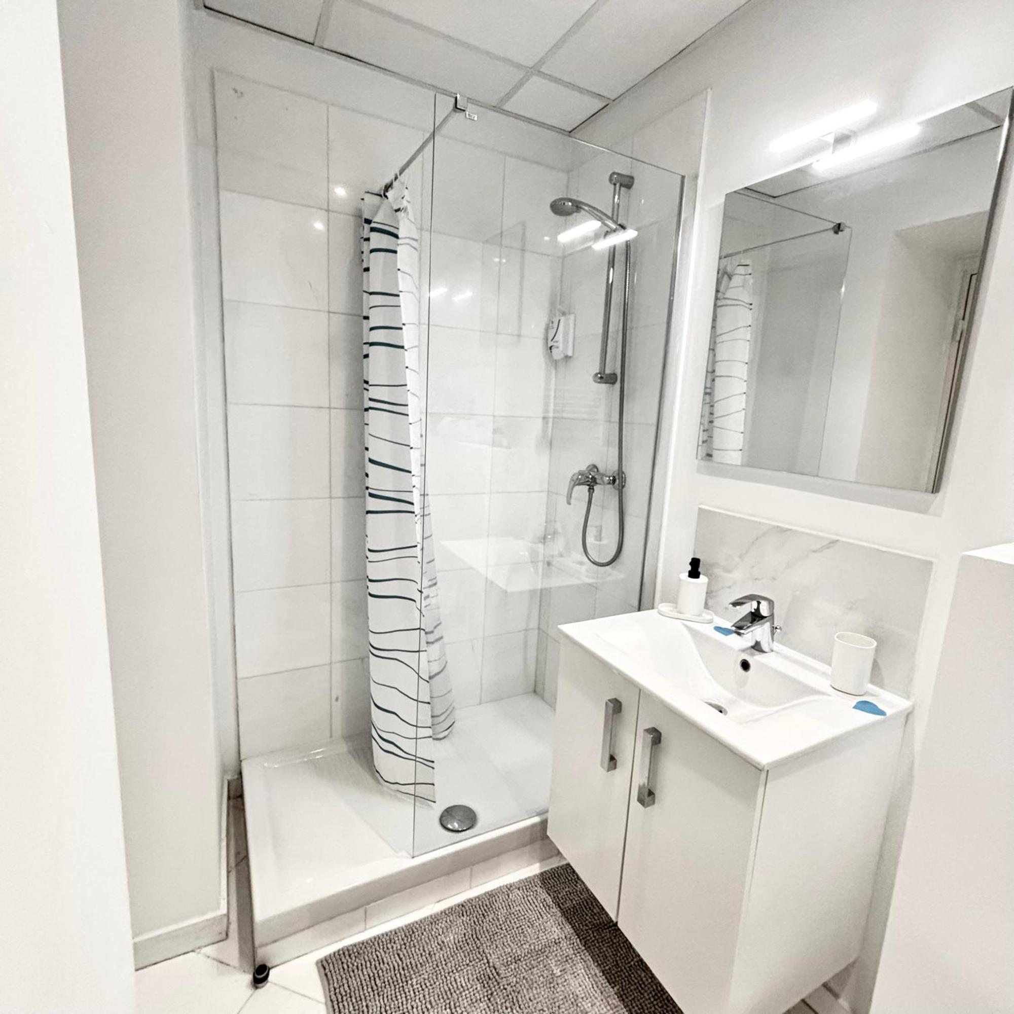 Studio En Plein Coeur De Cannes Apartment Bagian luar foto